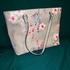 Guess Gray and Pink Cherry Blossom Purse in Excellent Condition